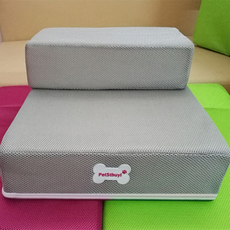 Easy Climb: Cosy Steps for Your Furry Friend